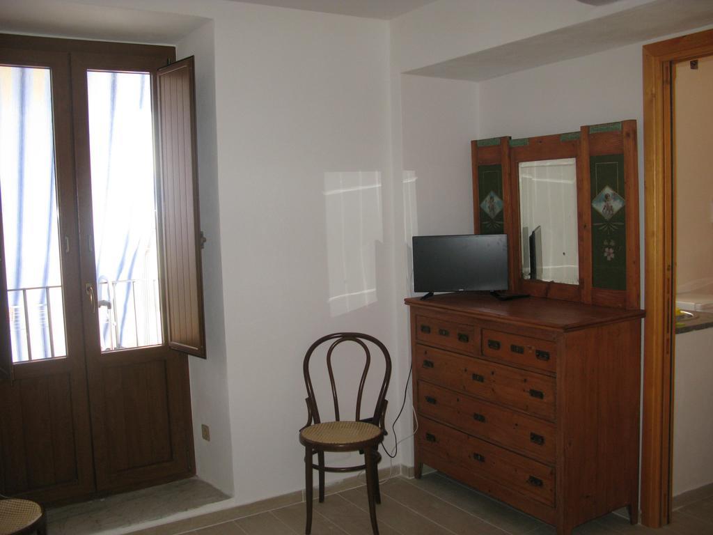 Gioeni 23 Apartment Чефалу Екстериор снимка